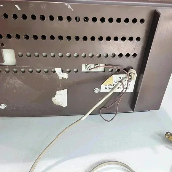 Vintage General‎ Electric T285C Nutmeg Desktop AM/FM Radio Works MCM Style - Picture 6 of 10